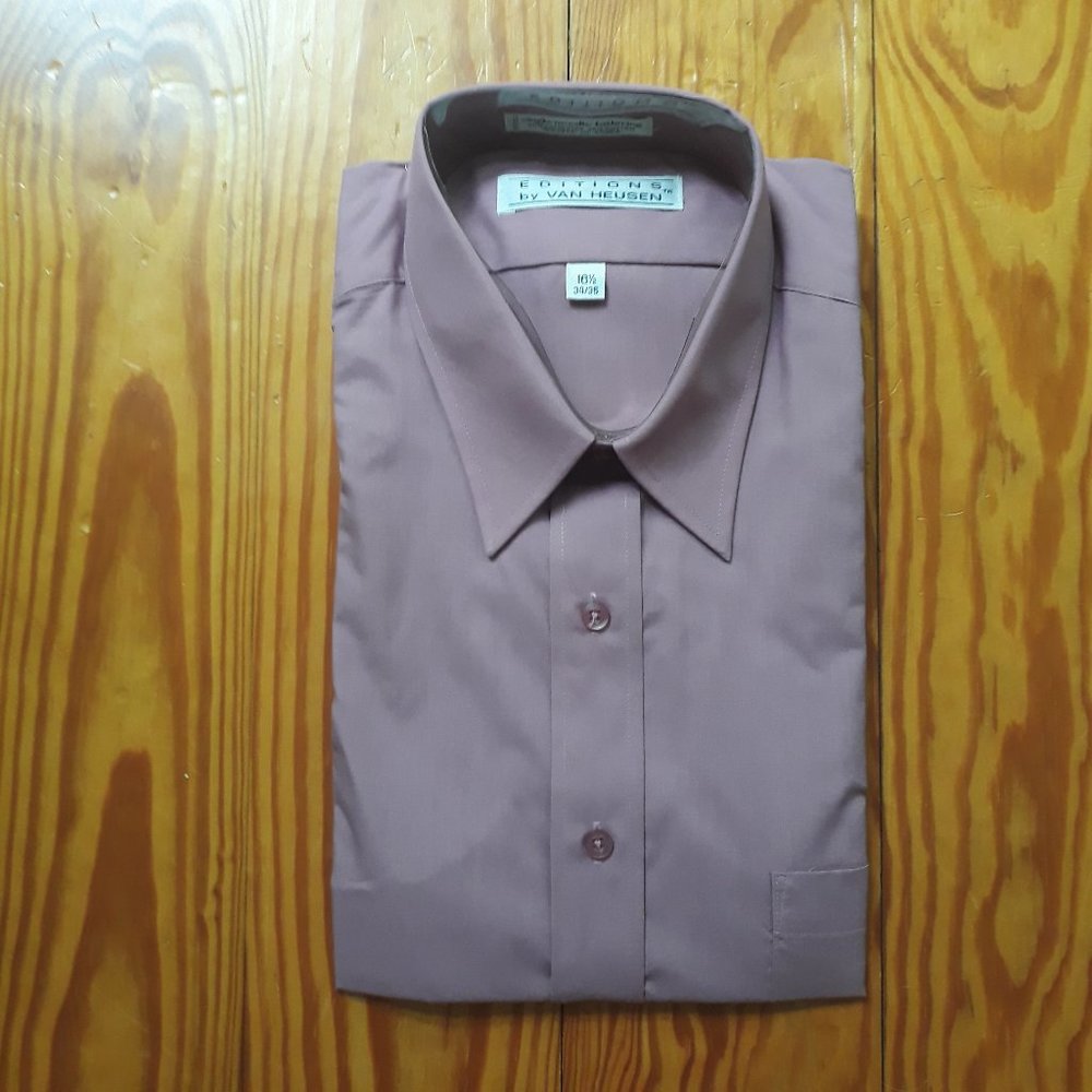 Van Heusen Men's Dress Shirt